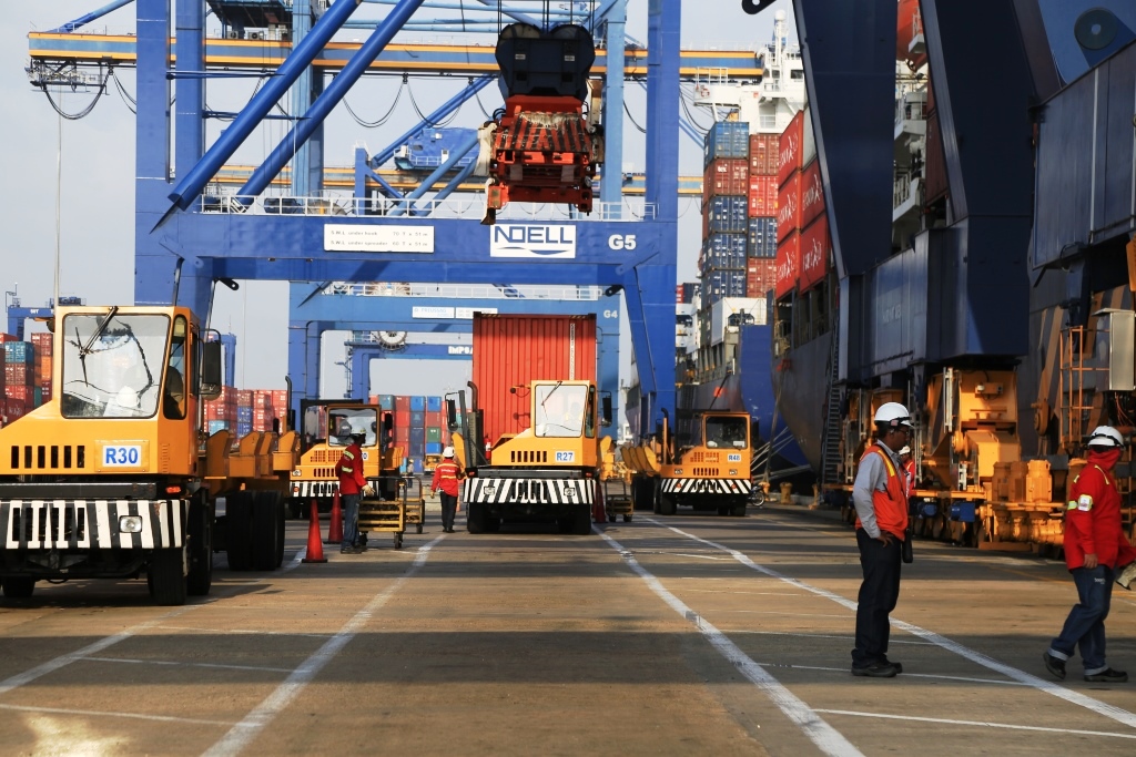 Breaking barriers, facilitating trade